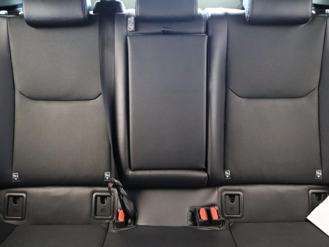 2024 Toyota Prius - 23