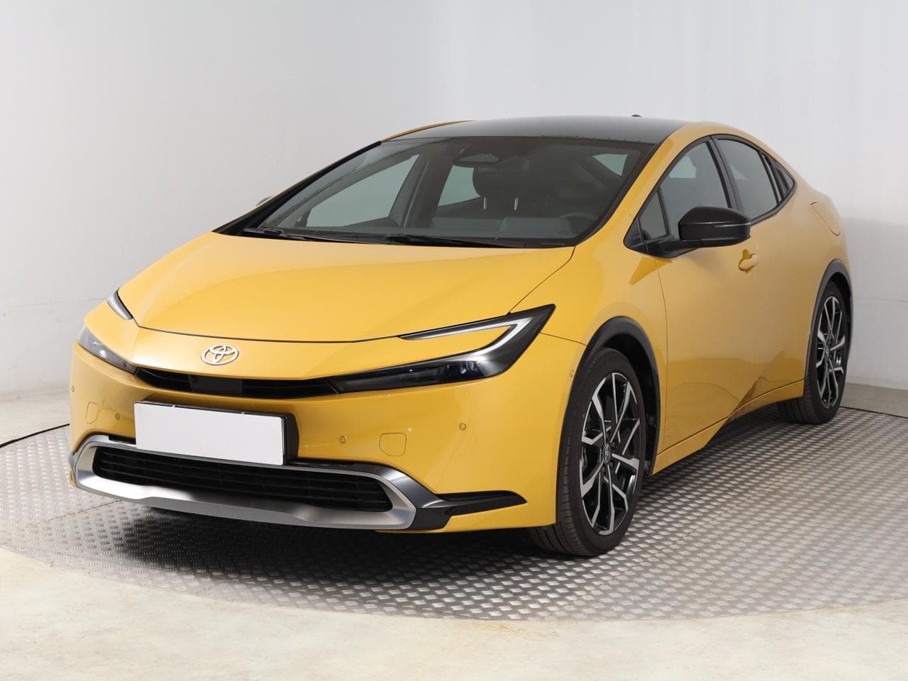 2024 Toyota Prius - 5