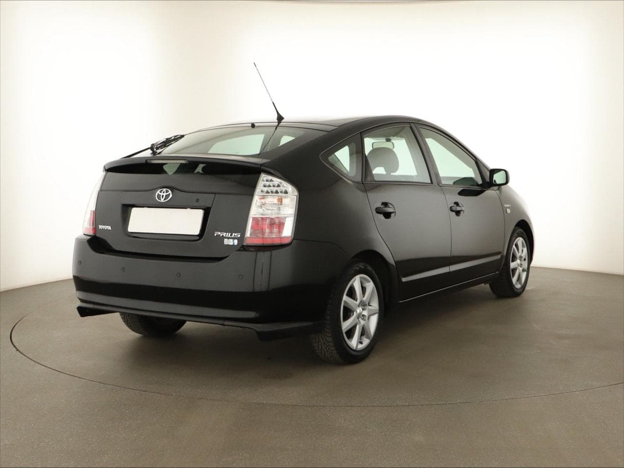2008 Toyota Prius - 13