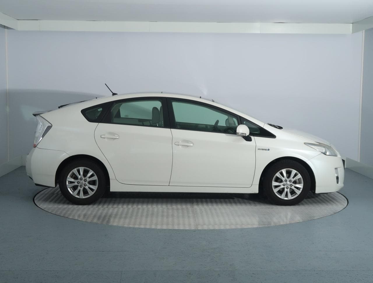 2009 Toyota PRIUS - 8