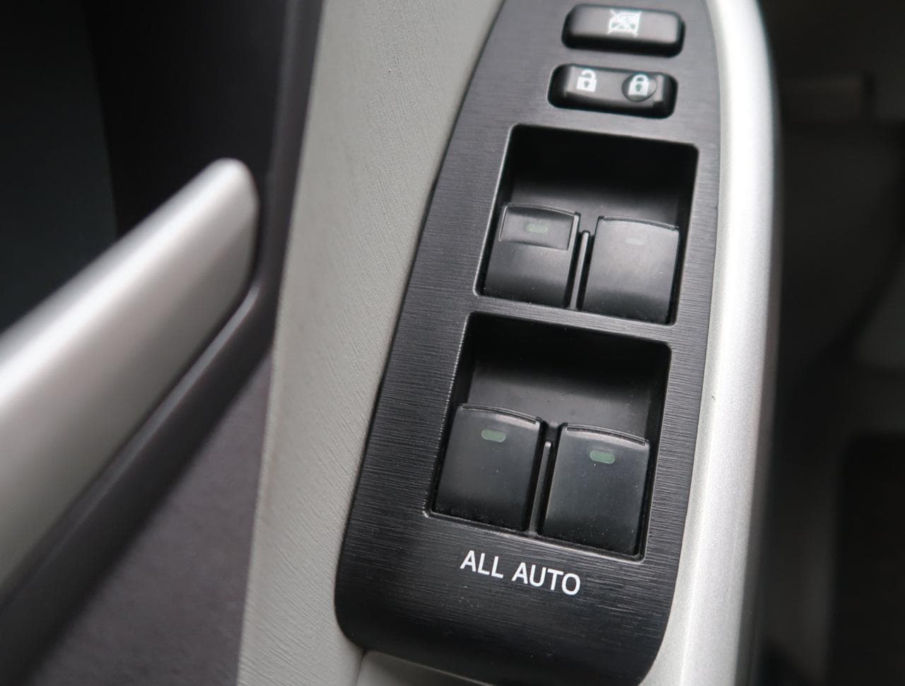 2009 Toyota PRIUS - 20