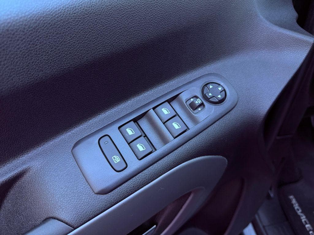 2022 Toyota Proace - 15