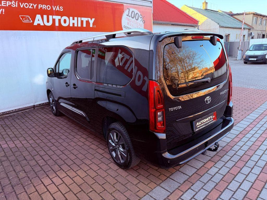 2022 Toyota Proace - 9