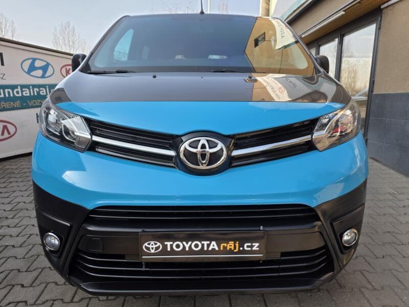 Toyota ProAce 2.0-OBYTNÁ VESTAVBA-ZÁNOVNÍ kombi