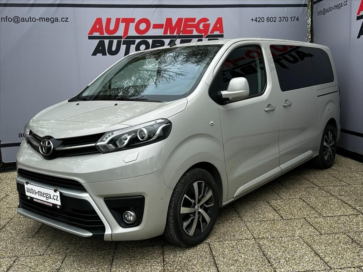2021 Toyota PROACE