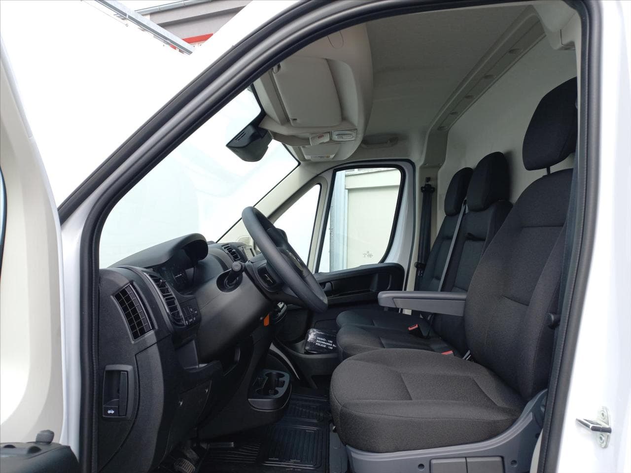 2026 Toyota Proace - 17