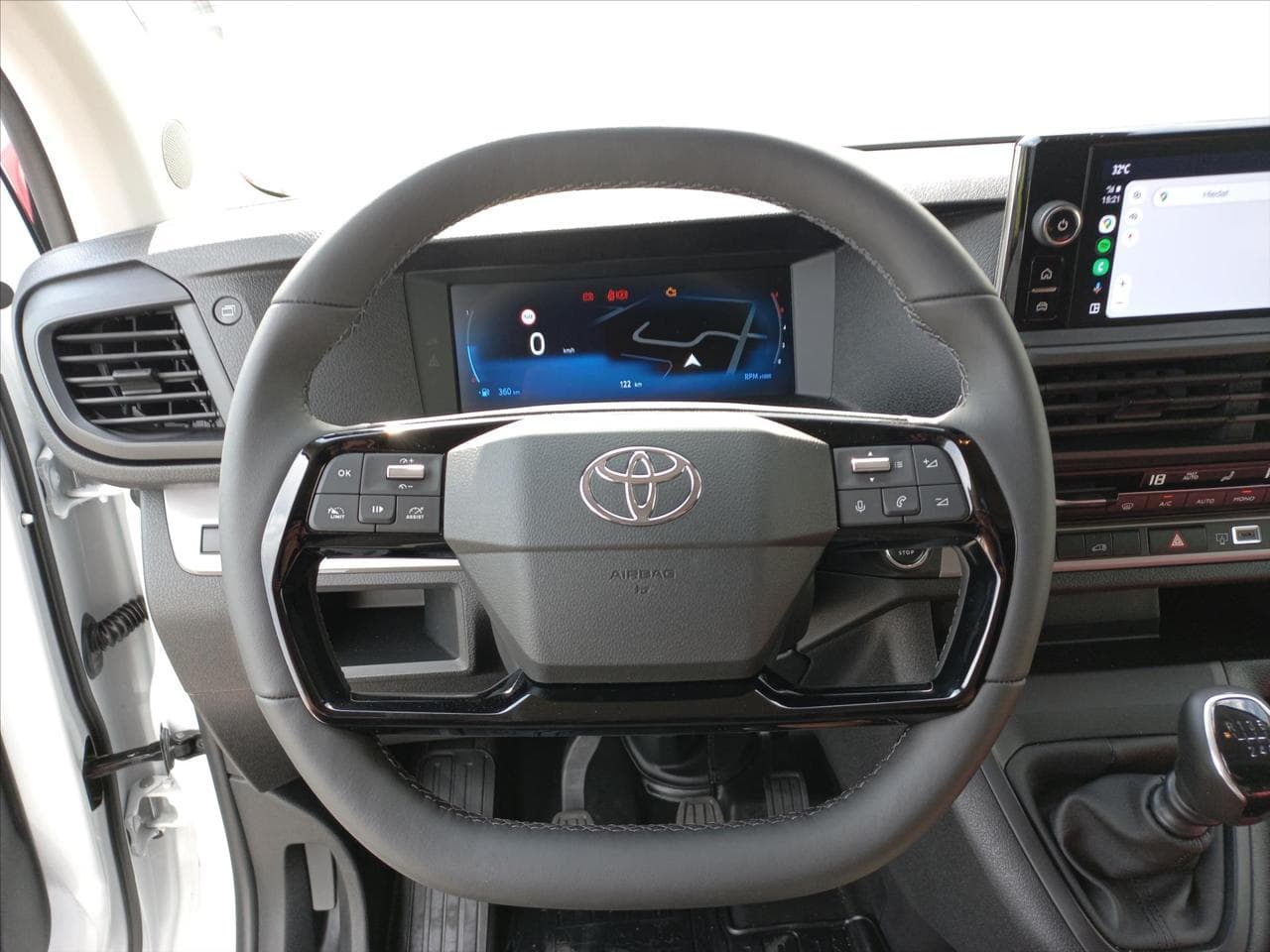 2024 Toyota PROACE - 17