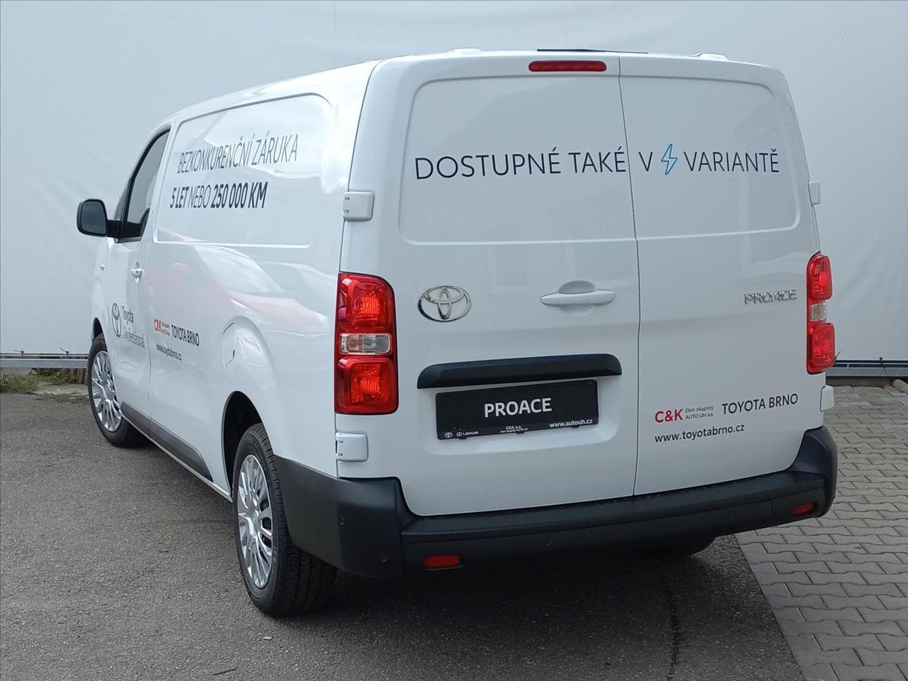 2024 Toyota PROACE - 8