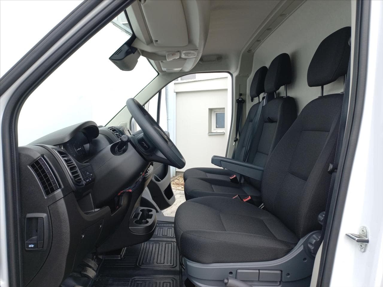 2024 Toyota PROACE - 13