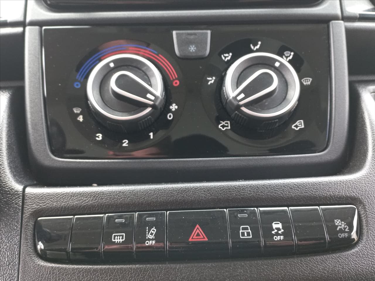 2024 Toyota PROACE - 26