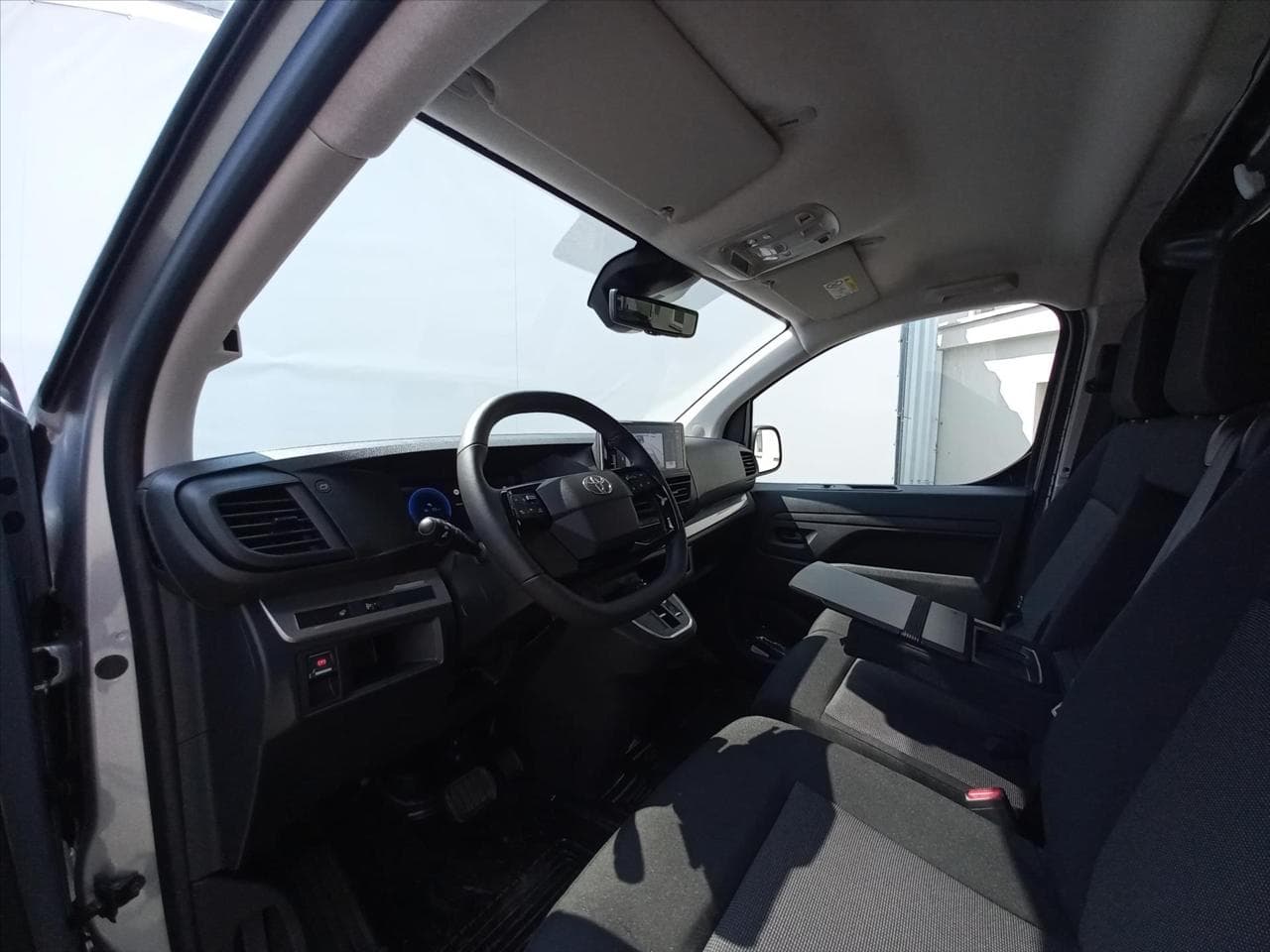 2026 Toyota PROACE - 20