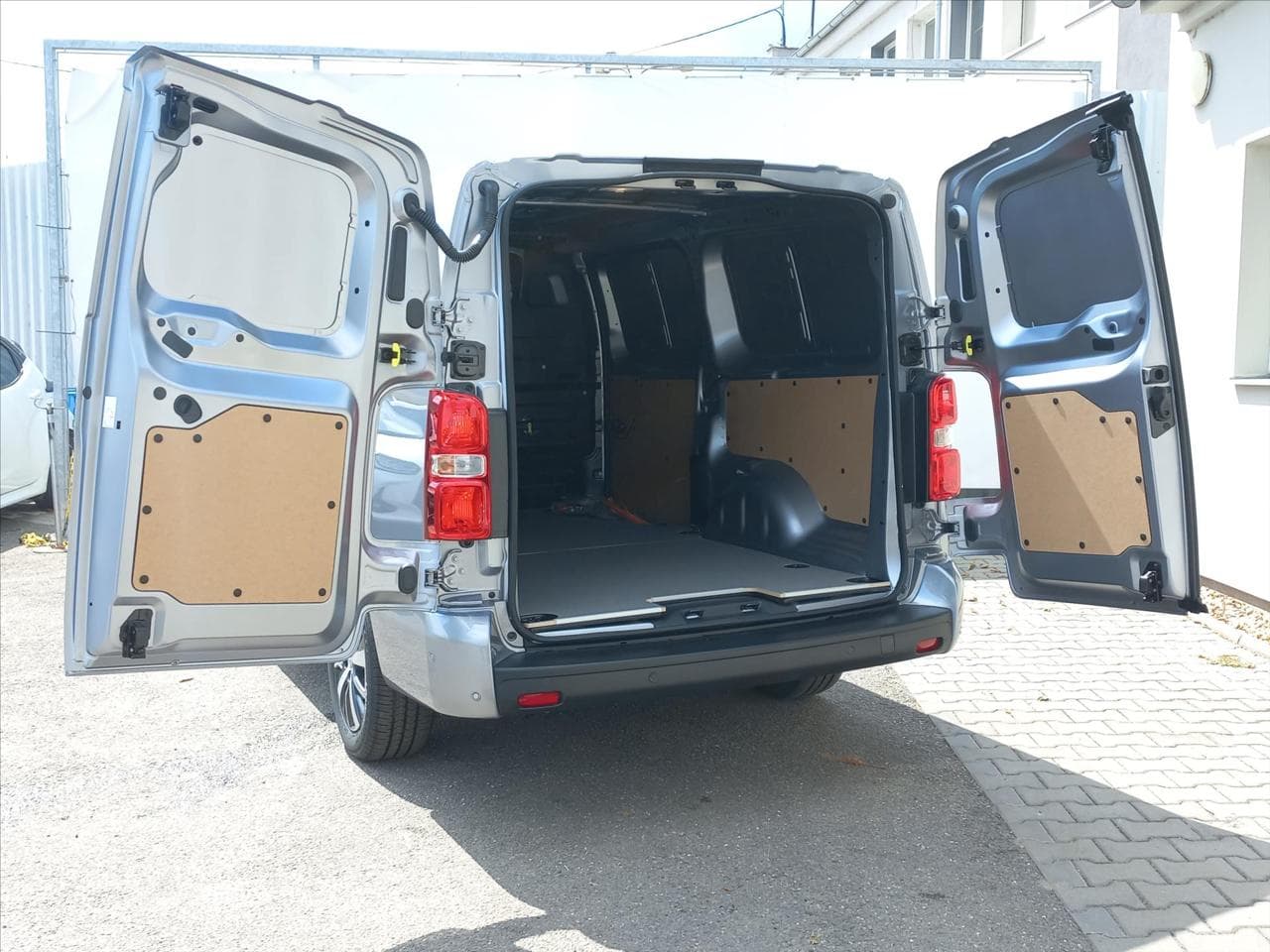 2026 Toyota PROACE - 8