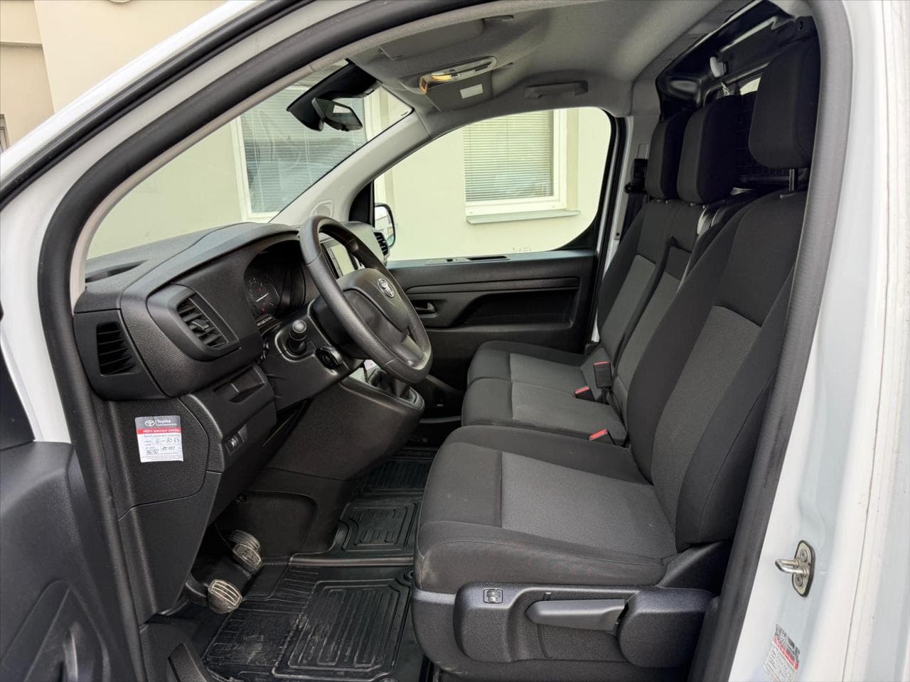 2023 Toyota PROACE - 7
