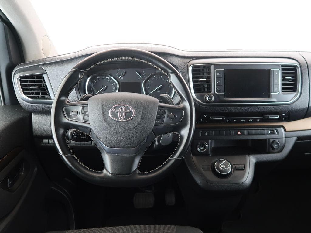 2022 Toyota PROACE - 18