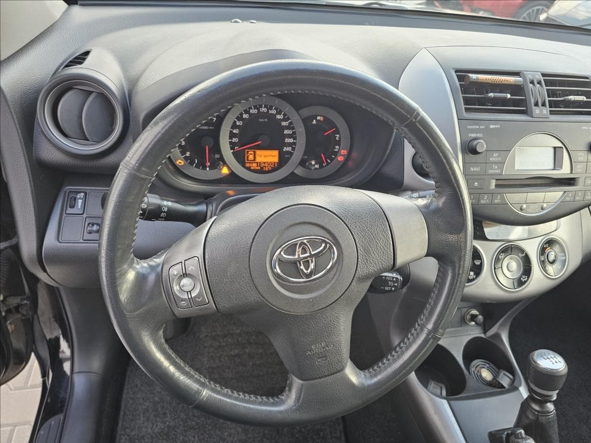 2007 Toyota Rav4 - 23
