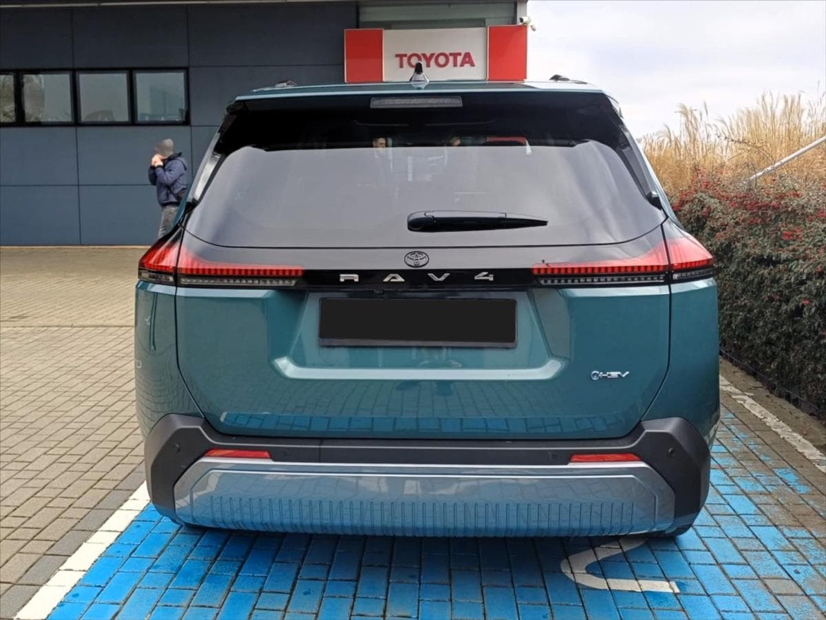 2026 Toyota RAV4 - 6