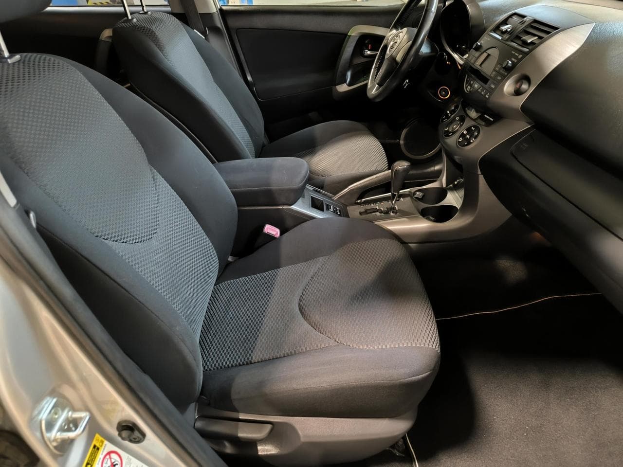 2008 Toyota RAV4 - 12