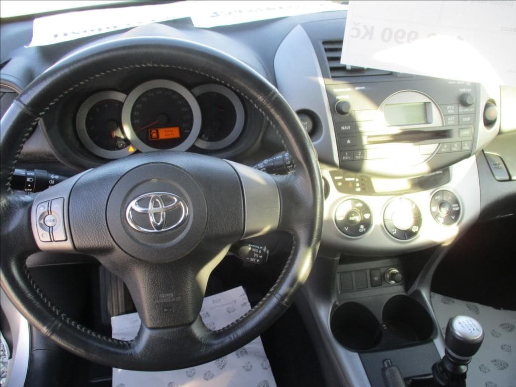2007 Toyota RAV4 - 14