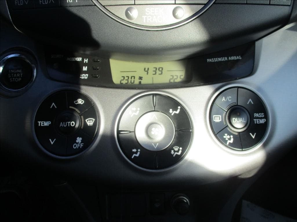 2007 Toyota RAV4 - 17