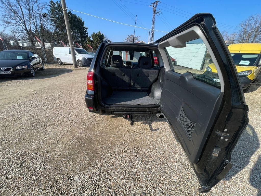 2005 Toyota Rav4 - 14