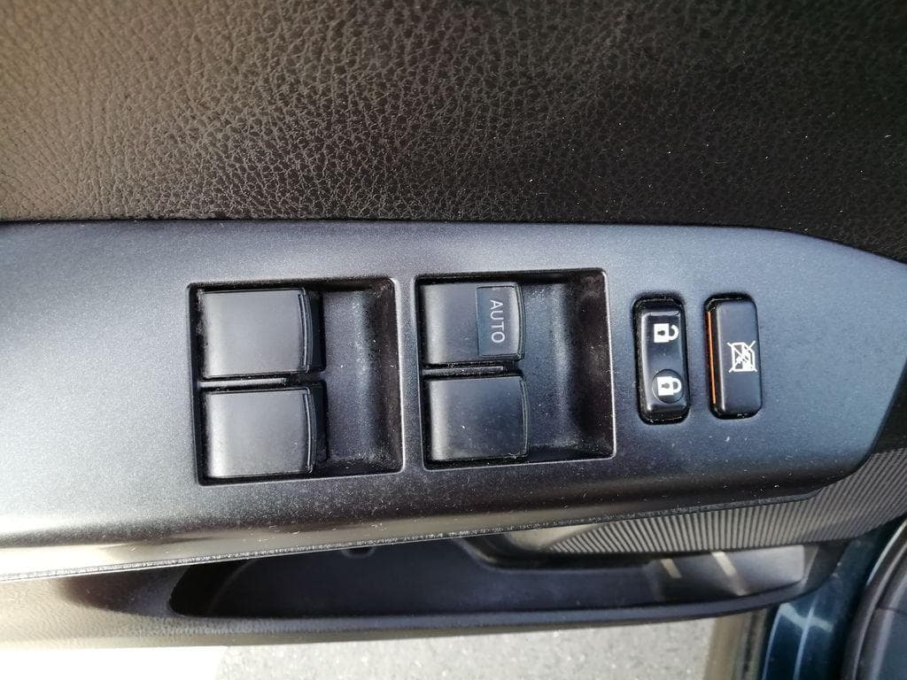 2018 Toyota Rav4 - 16