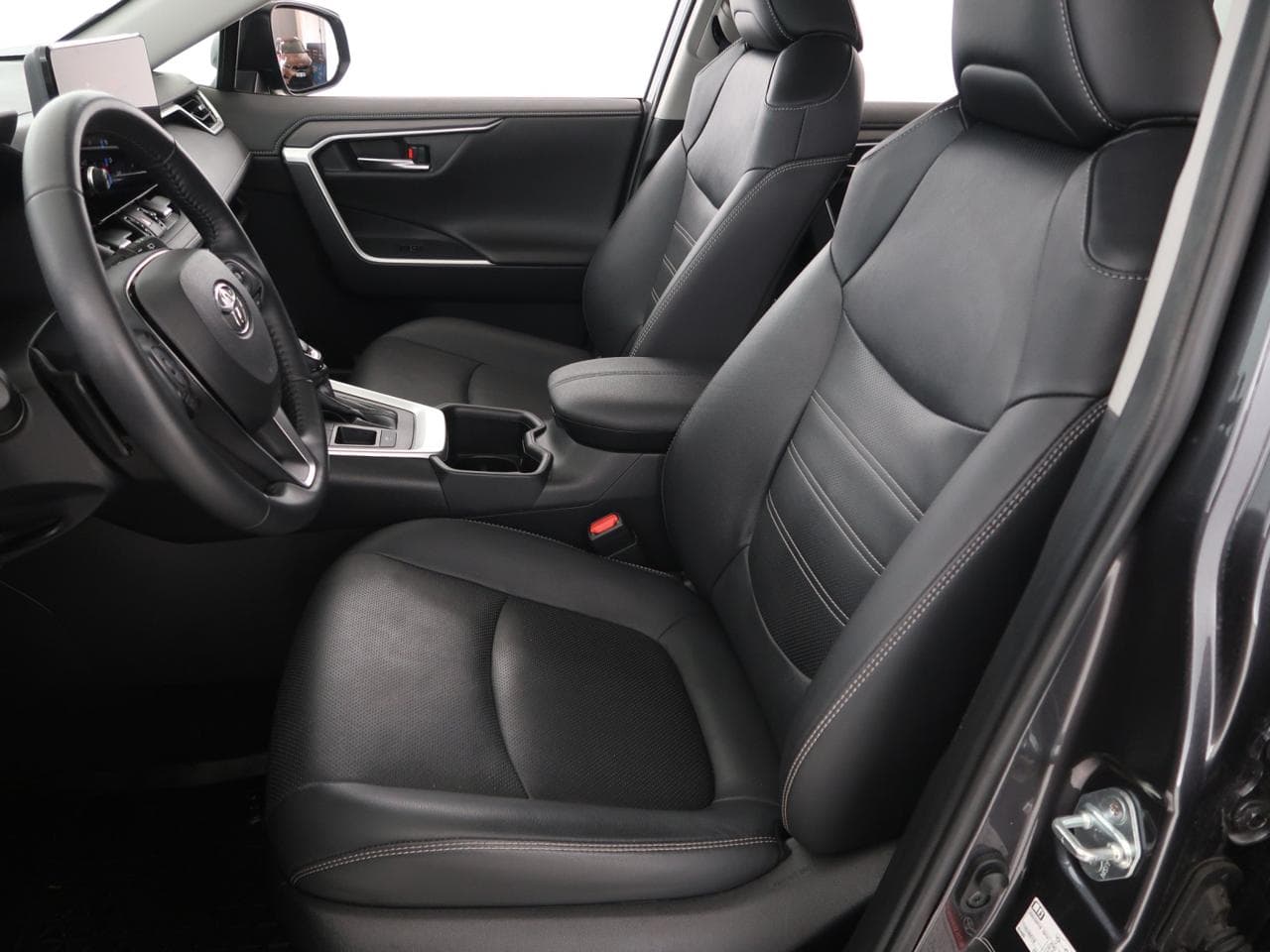 2024 Toyota Rav4 - 16