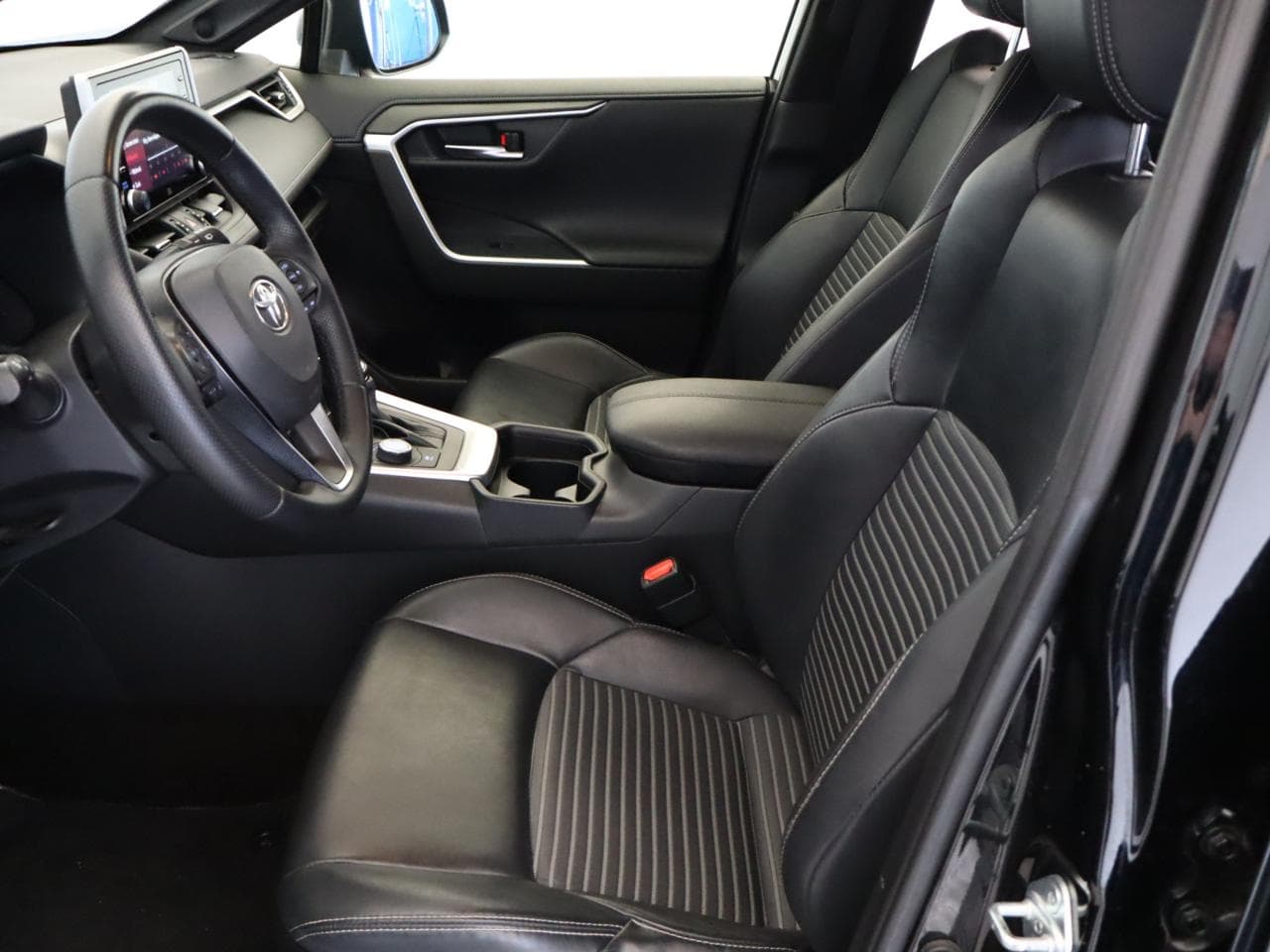 2021 Toyota Rav4 - 14