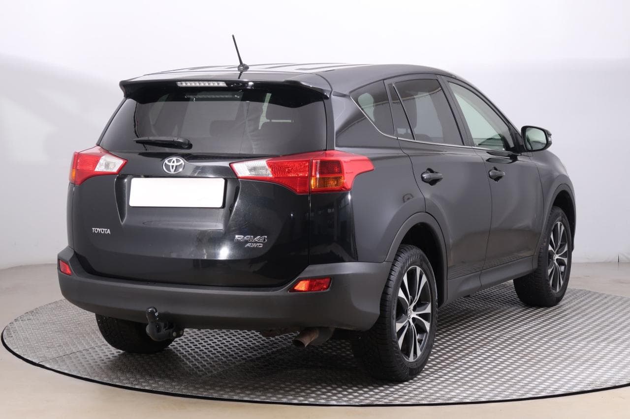 2015 Toyota RAV4 - 7