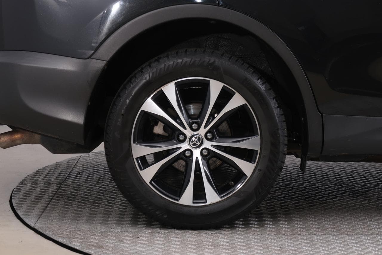 2015 Toyota RAV4 - 20