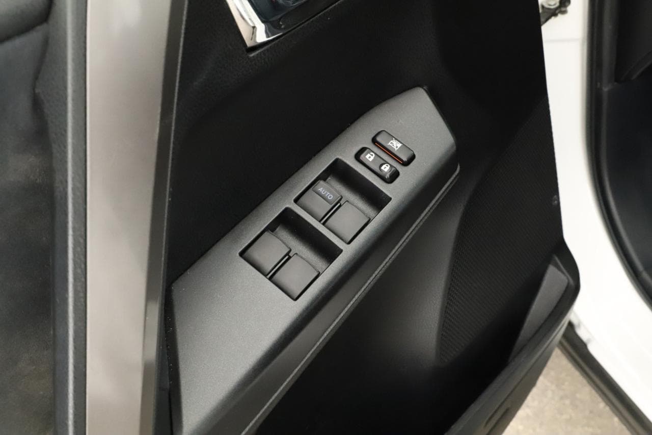 2016 Toyota Rav4 - 37