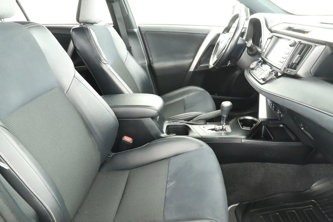 2016 Toyota Rav4 - 17