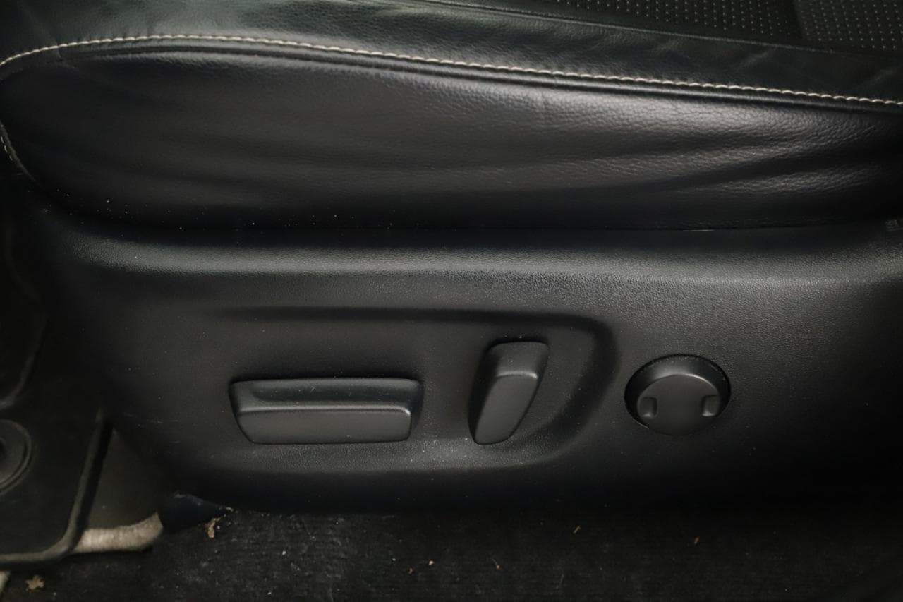 2016 Toyota Rav4 - 35