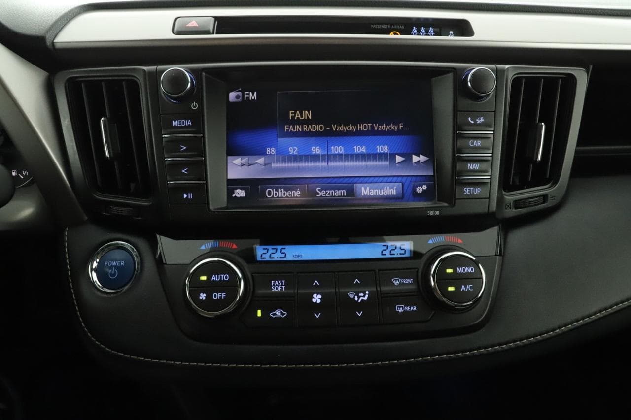 2016 Toyota Rav4 - 29