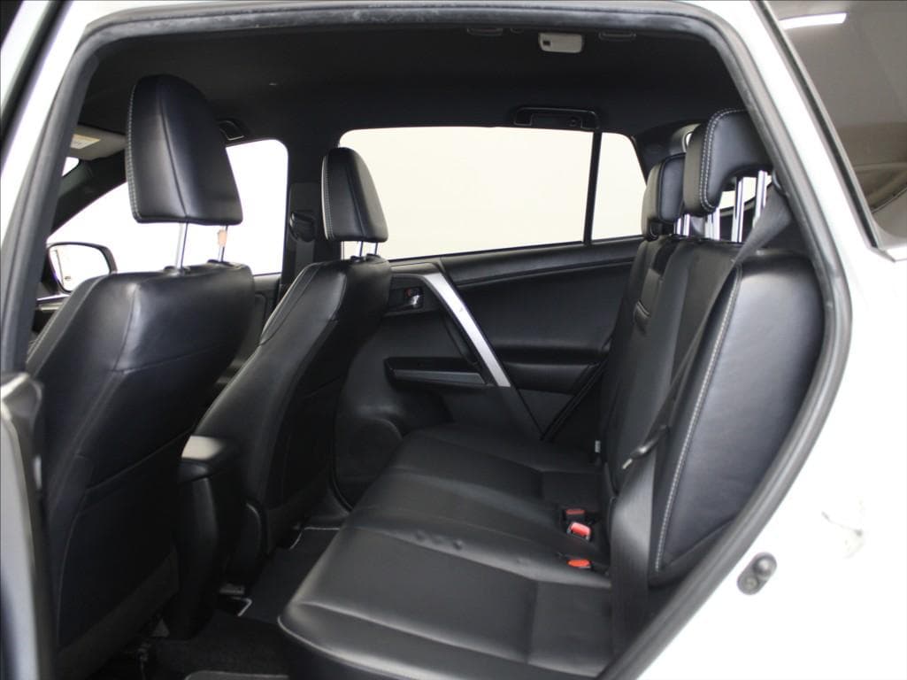2019 Toyota RAV4 - 7
