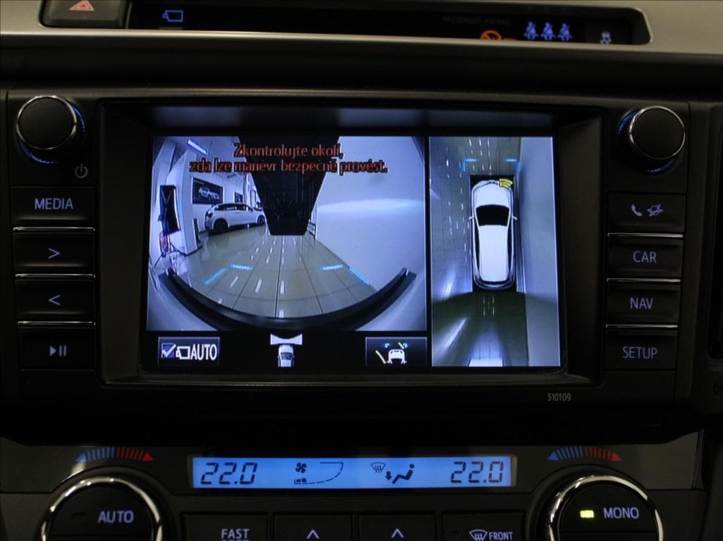 2019 Toyota RAV4 - 13