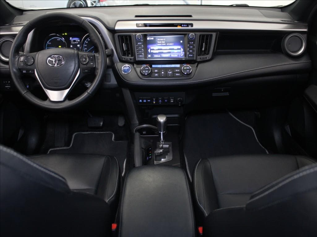 2019 Toyota RAV4 - 8