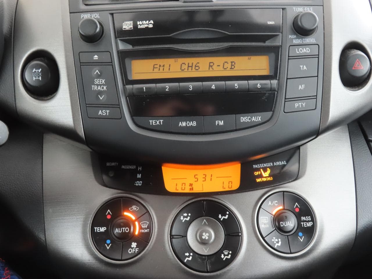 2011 Toyota RAV4 - 16
