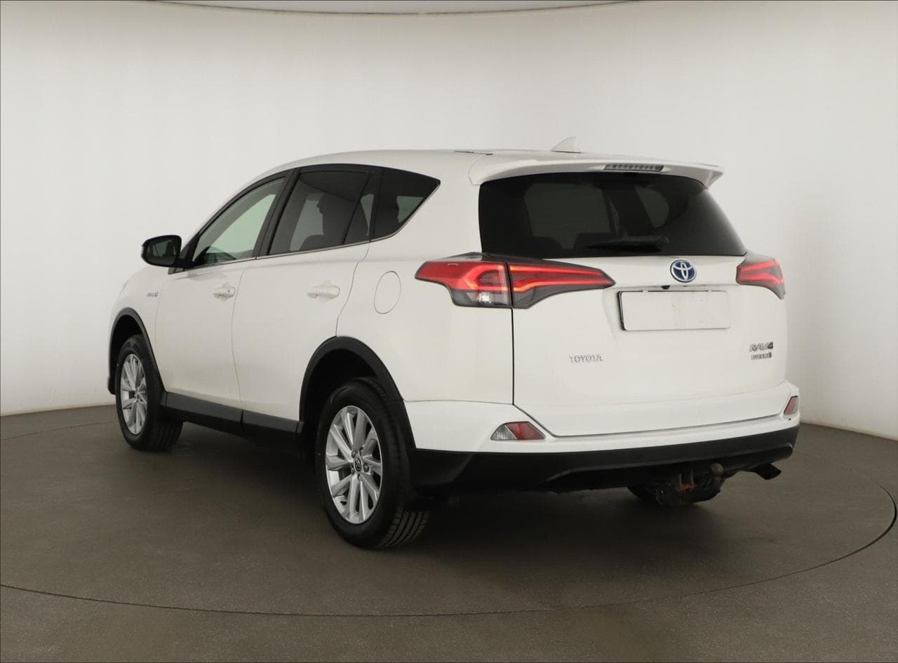 2018 Toyota RAV4 - 5
