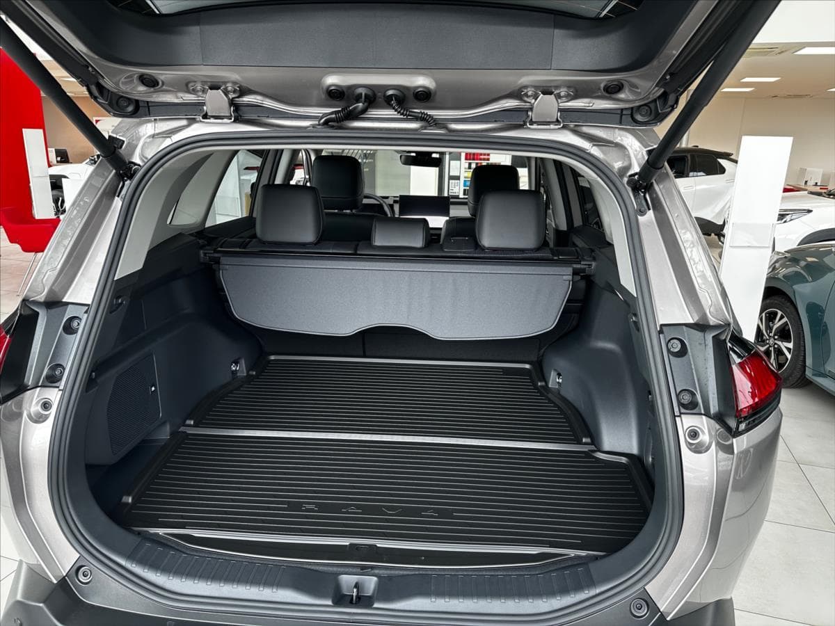 2026 Toyota RAV4 - 7