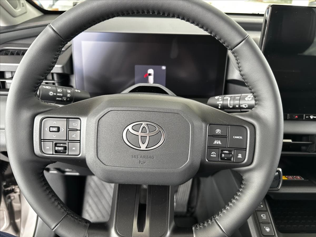 2026 Toyota RAV4 - 9