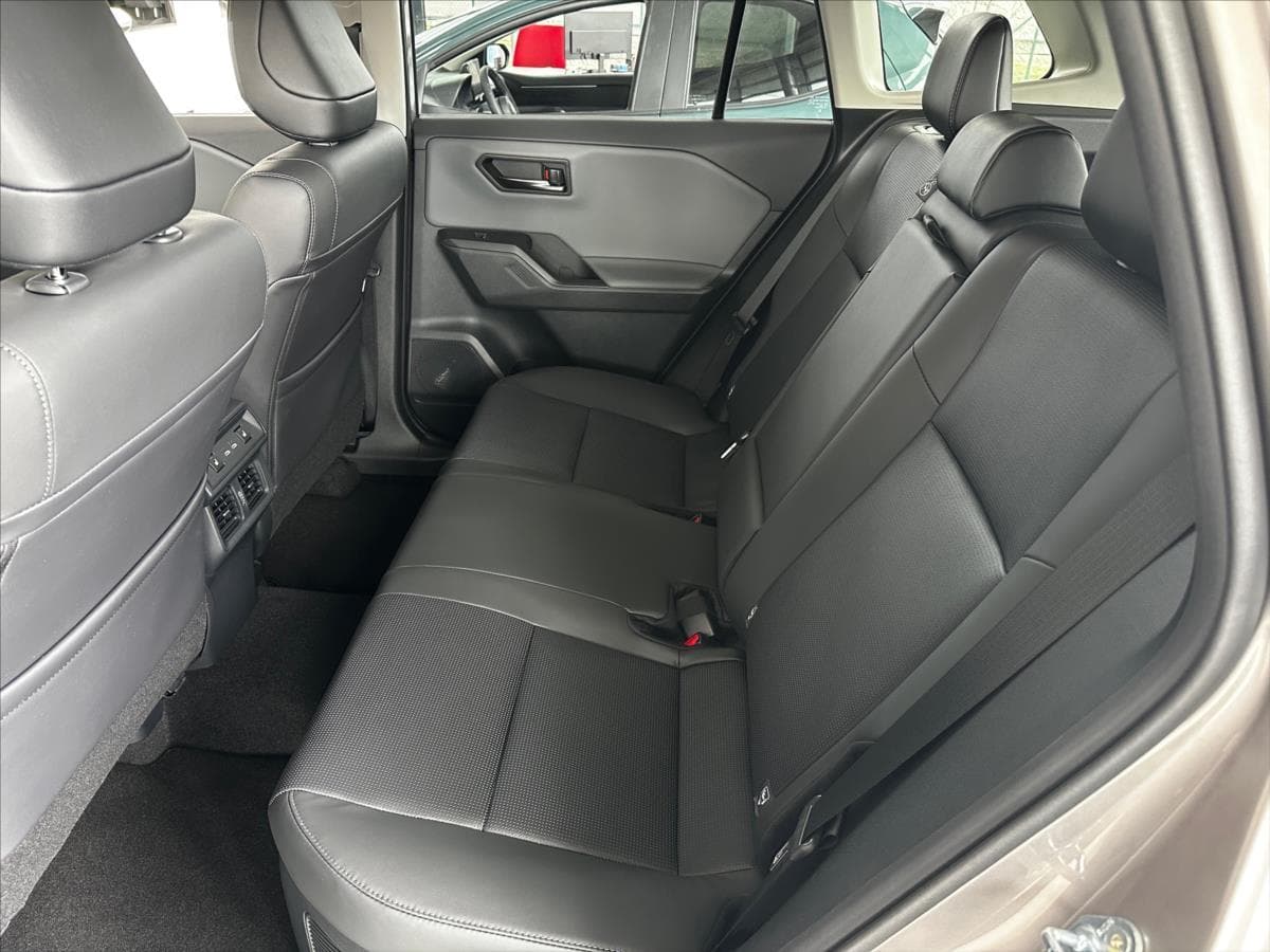 2026 Toyota RAV4 - 6