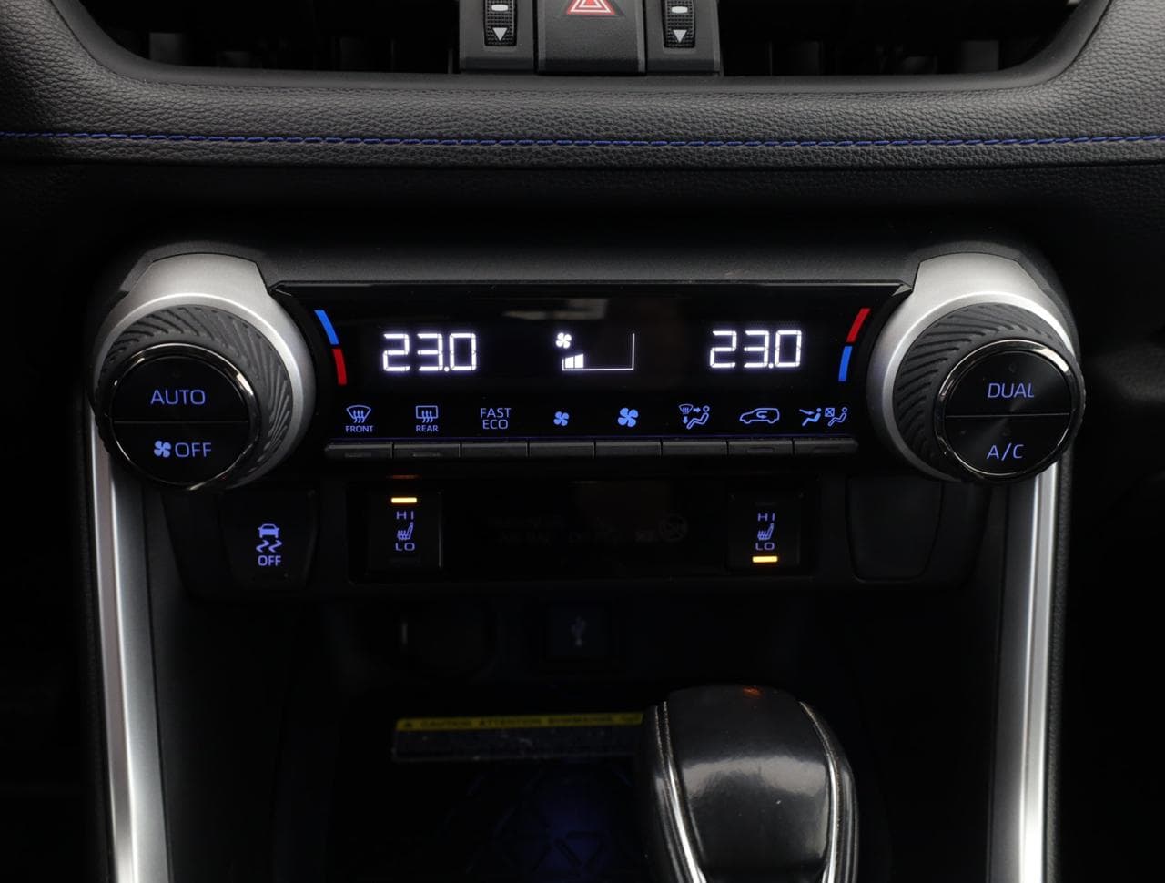 2021 Toyota RAV4 - 30