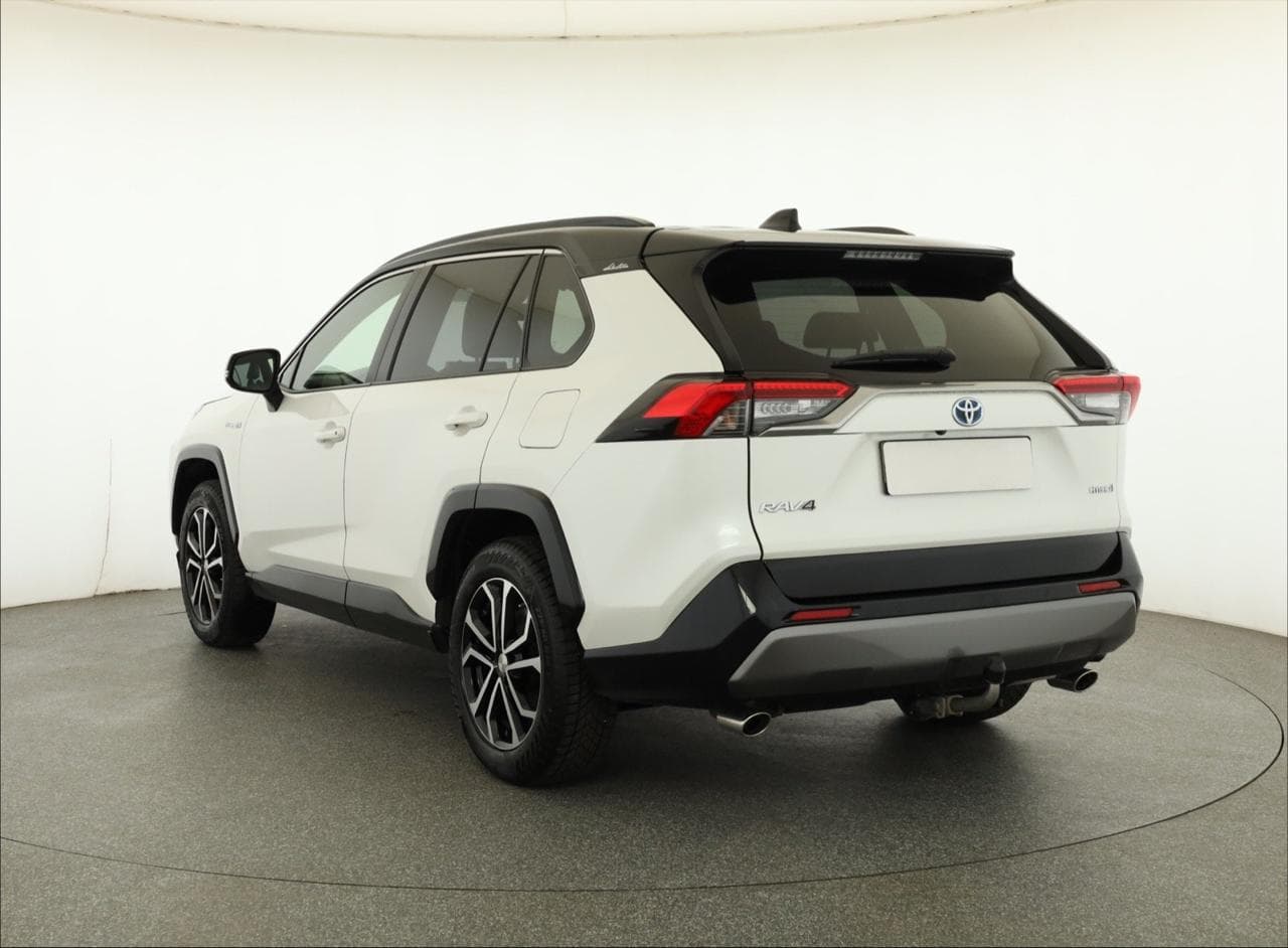 2021 Toyota RAV4 - 5