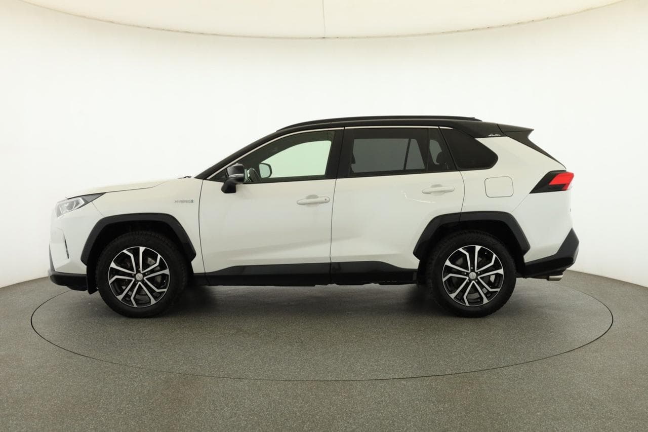 2021 Toyota RAV4 - 4