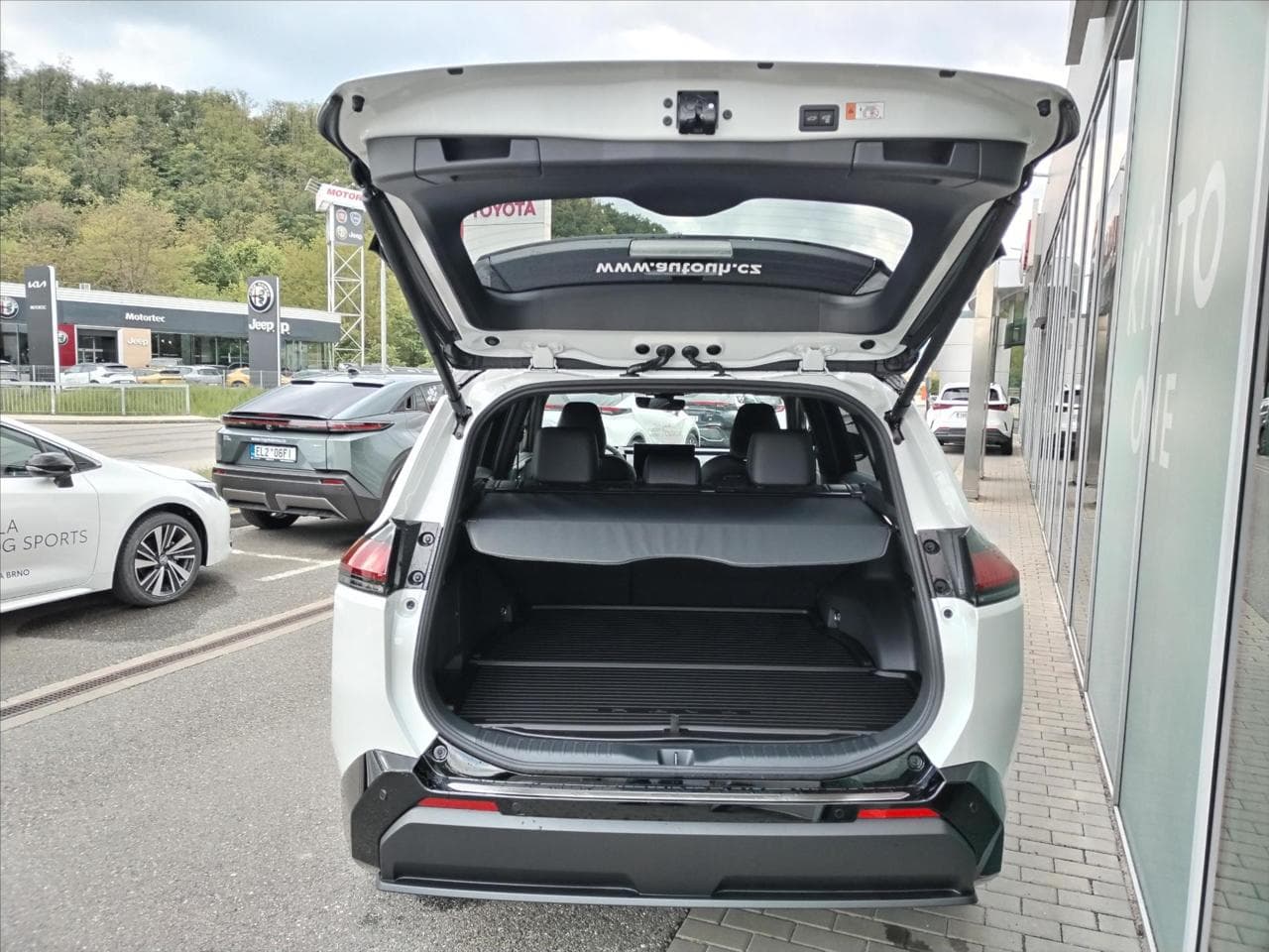 2026 Toyota RAV4 - 11