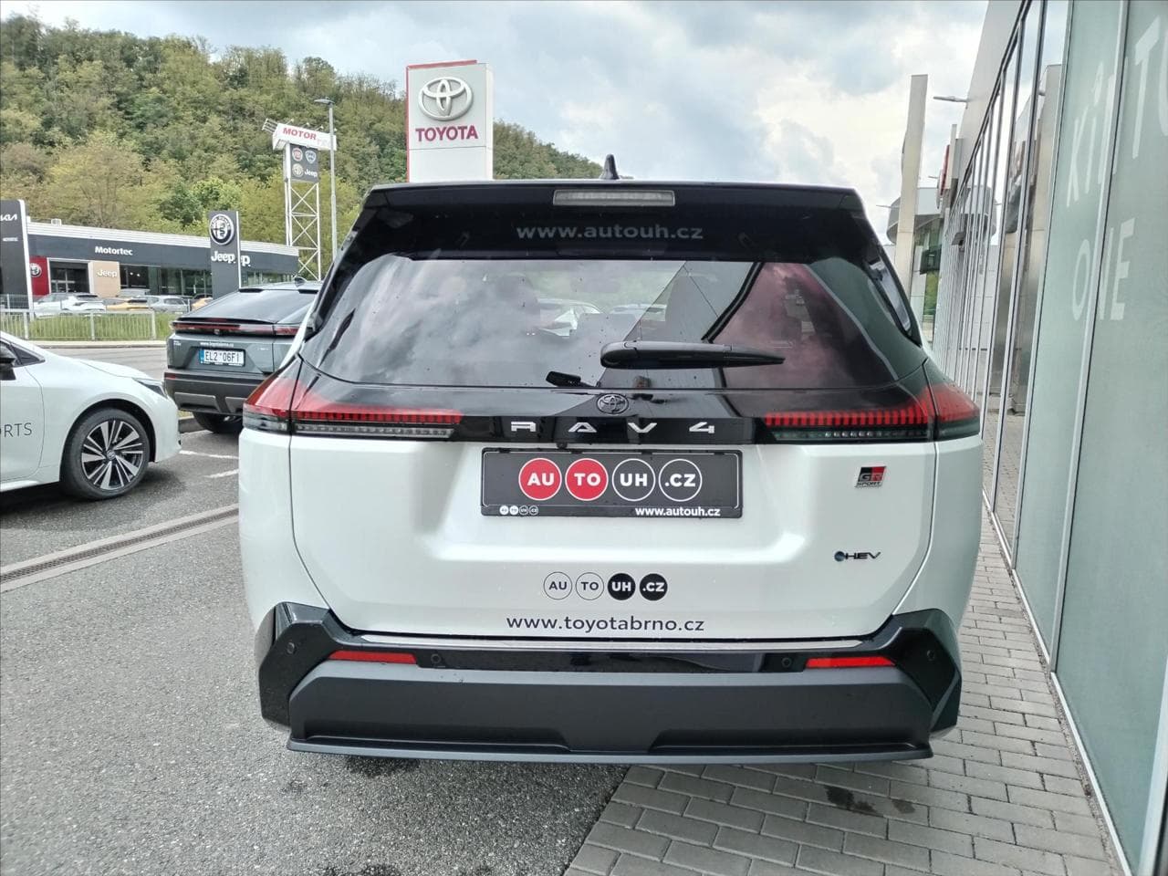 2026 Toyota RAV4 - 10