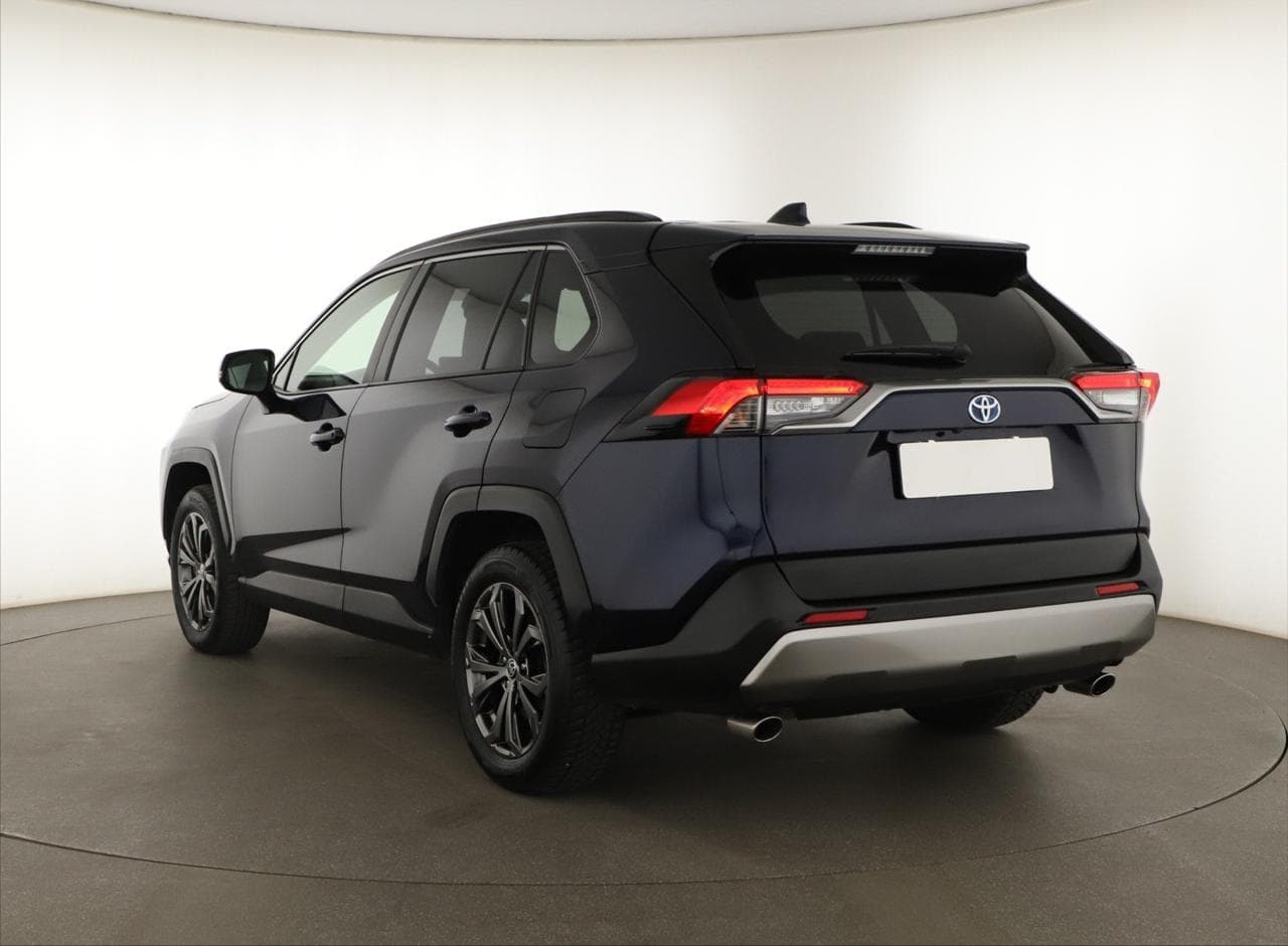 2023 Toyota RAV4 - 5