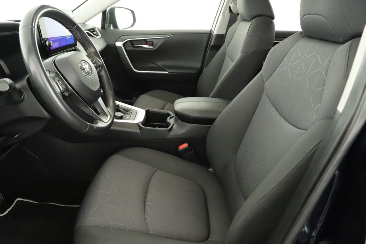 2023 Toyota RAV4 - 13