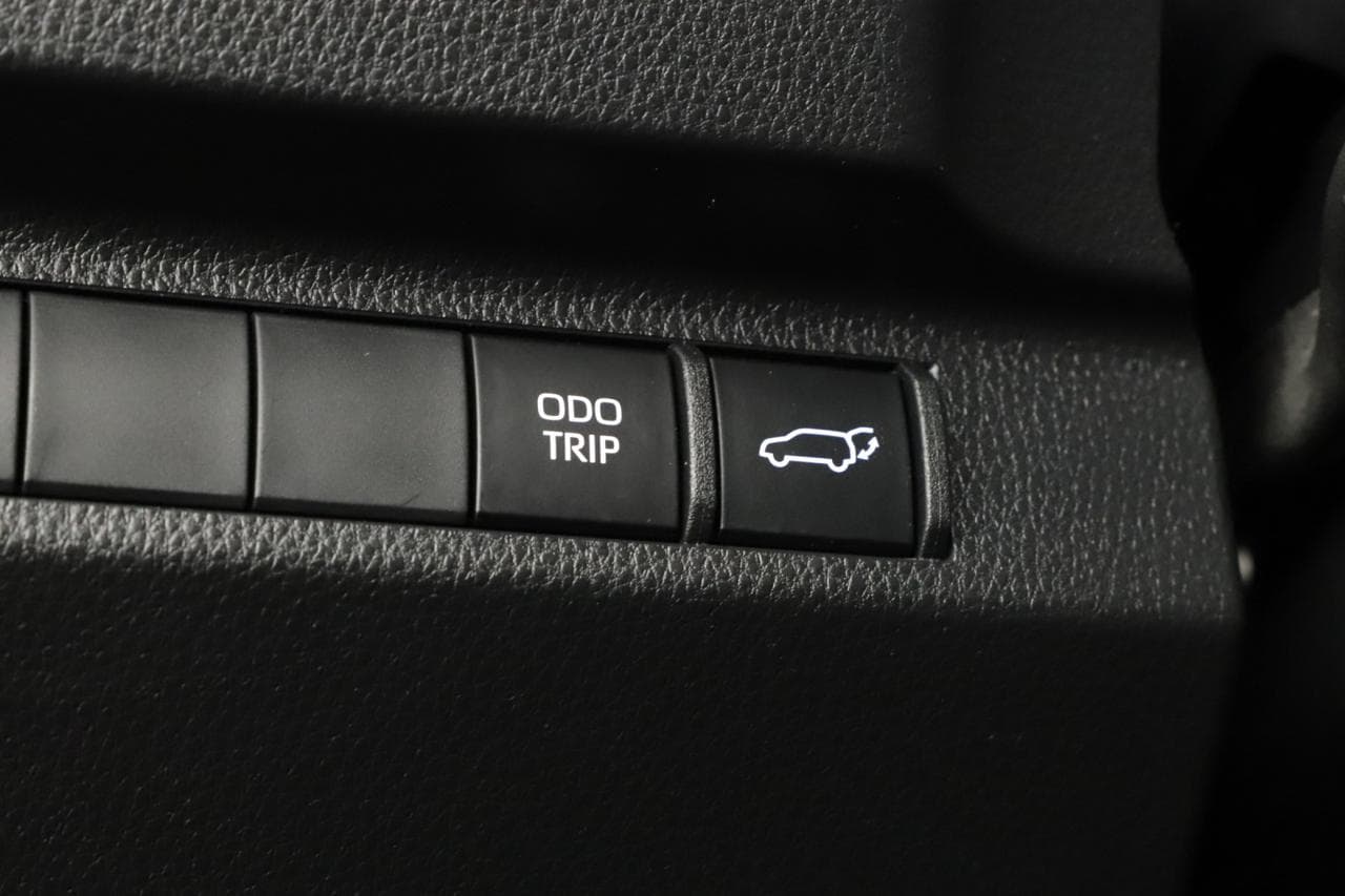 2023 Toyota RAV4 - 15