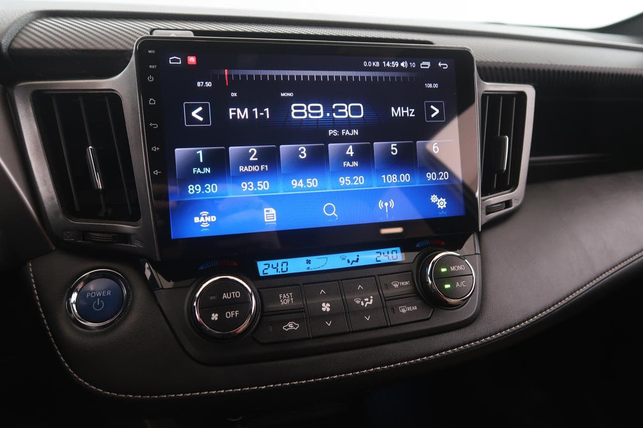 2017 Toyota RAV4 - 18